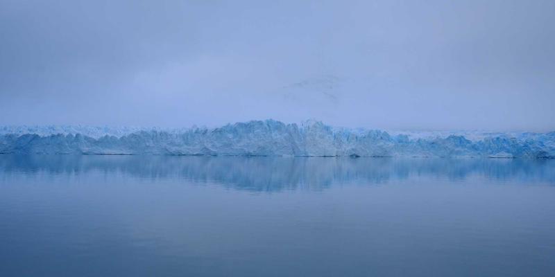 告别肌肤“焦糖化”:复古美妆智慧与现代抗糖全攻略,重现紧致透亮肌