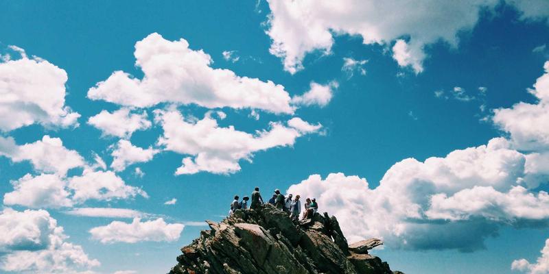 当美妆科技遇见健康生态：KeepMay如何以拟物化设计打通Apple Health，重塑智能护肤体验